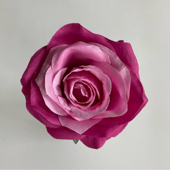 Realistic Large Silk Roses Flowers Various Colors  - 48 piece set - Picture 10 of 16